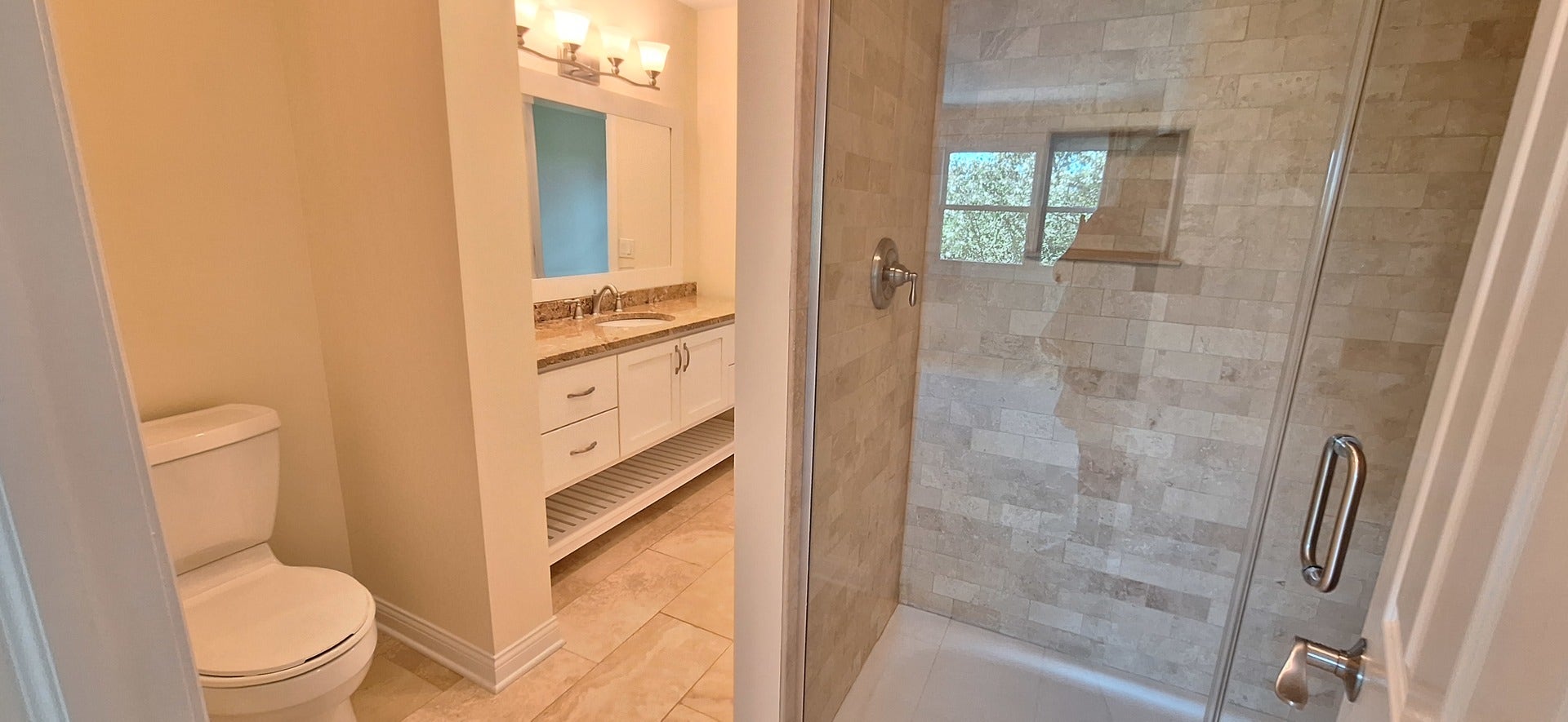 14516 Morningside Road, Orland Park, IL 60462 Jack and Jill Bathroom