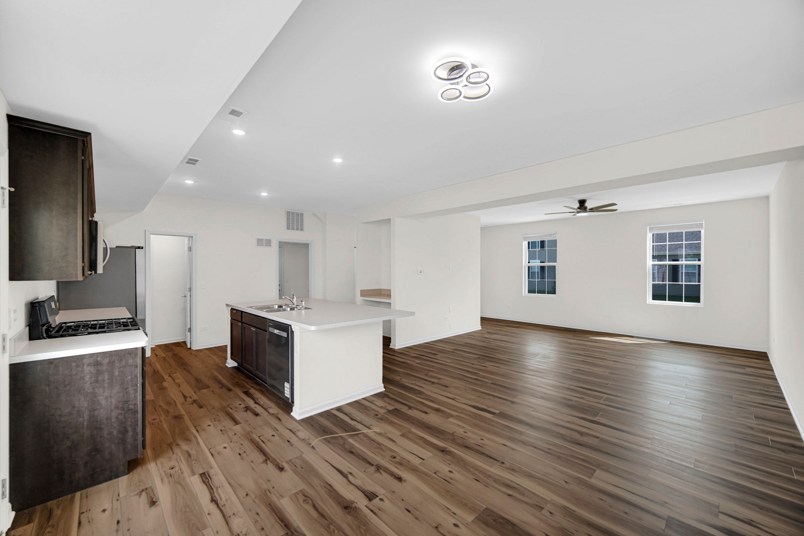 991 Celebration Drive, Aurora, IL 60504