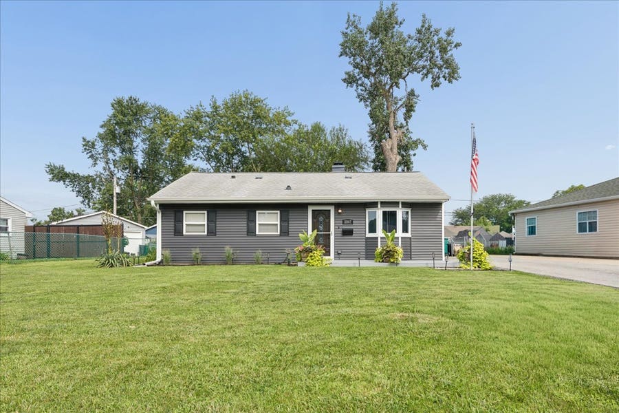 Property photo for 2207 Marmion Avenue, Joliet, IL