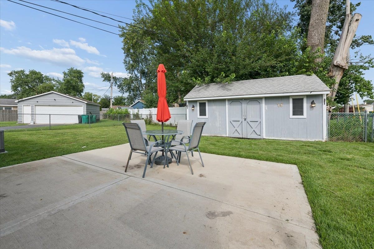 2207 Marmion Avenue, Joliet, IL 60436 2207 Marmion Avenue, Joliet, IL 60436
