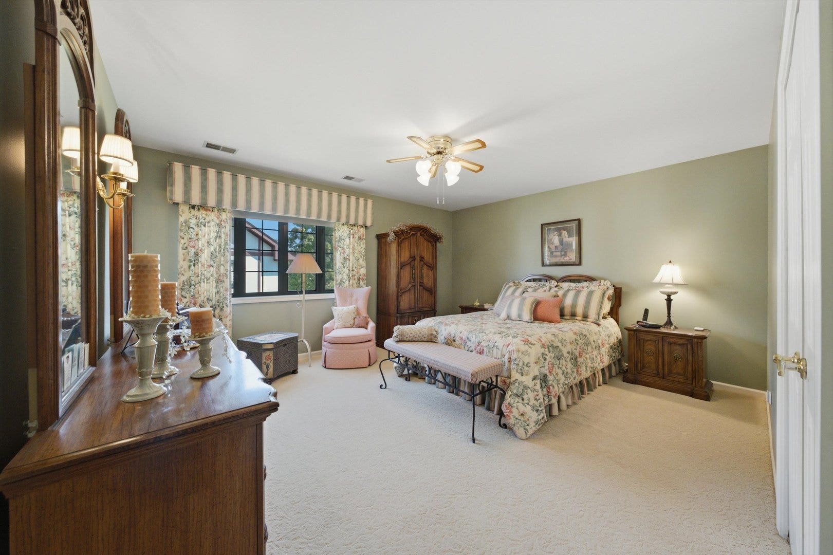 11553 AUTOBAHN Drive E, #201, Palos Park, IL 60464