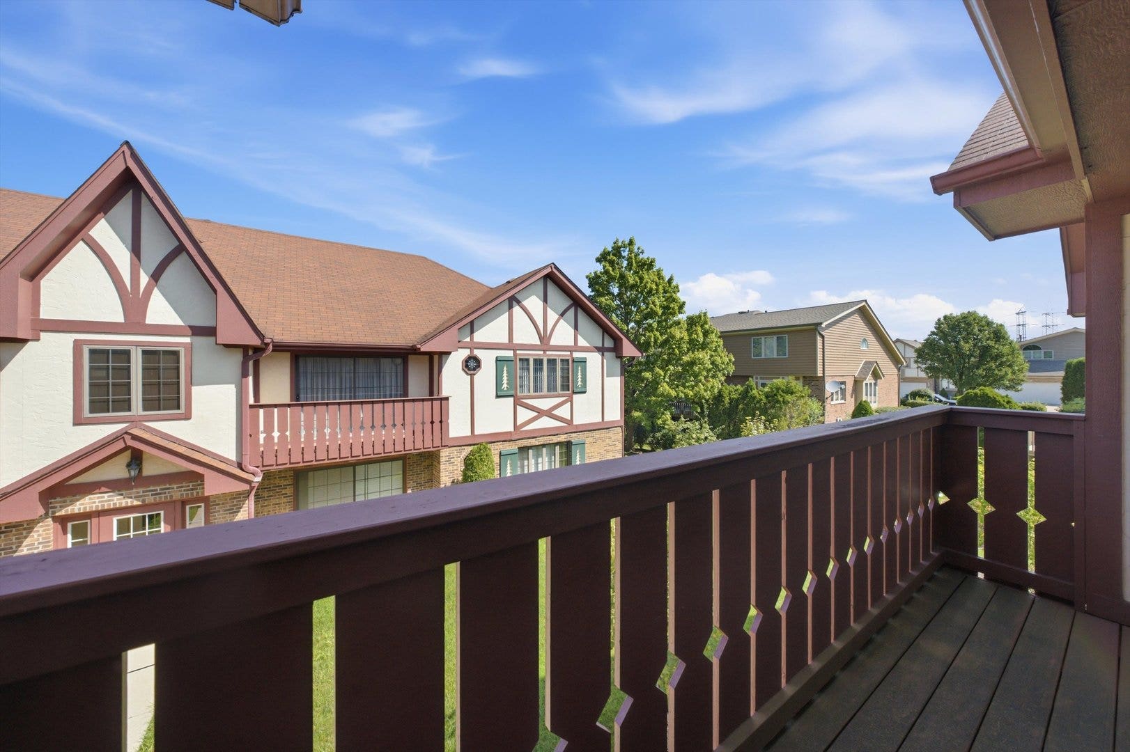 11553 AUTOBAHN Drive E, #201, Palos Park, IL 60464