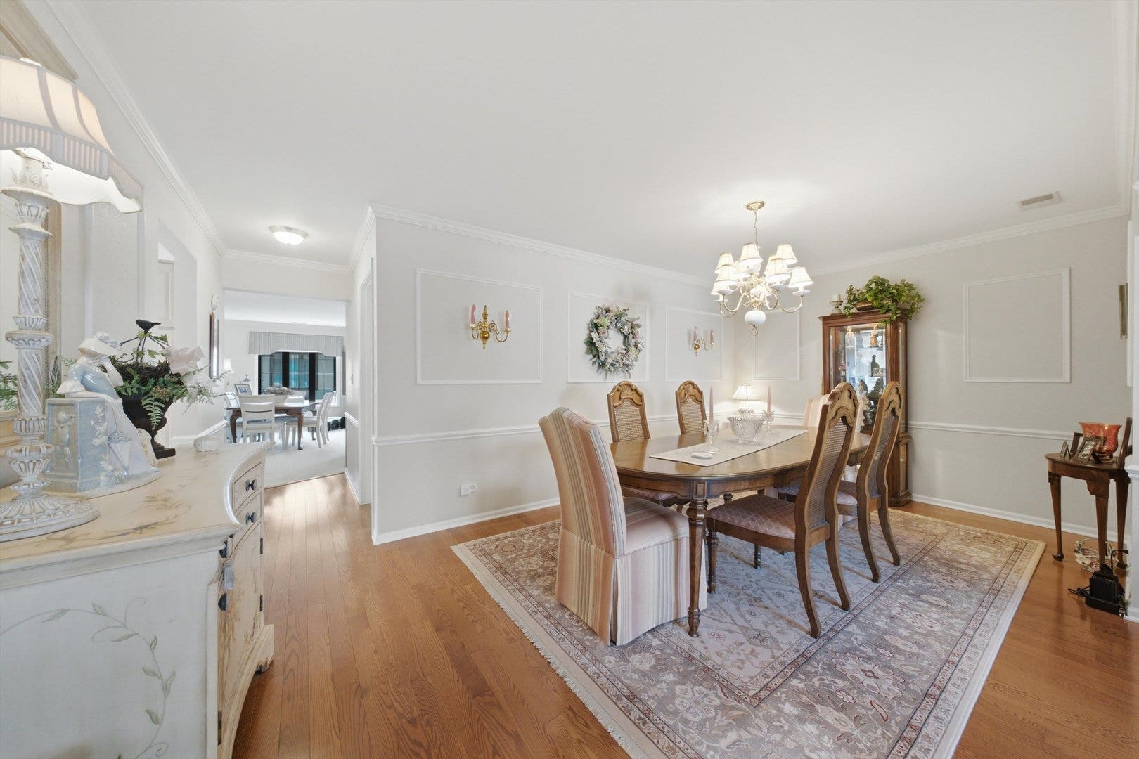 11553 AUTOBAHN Drive E, #201, Palos Park, IL 60464