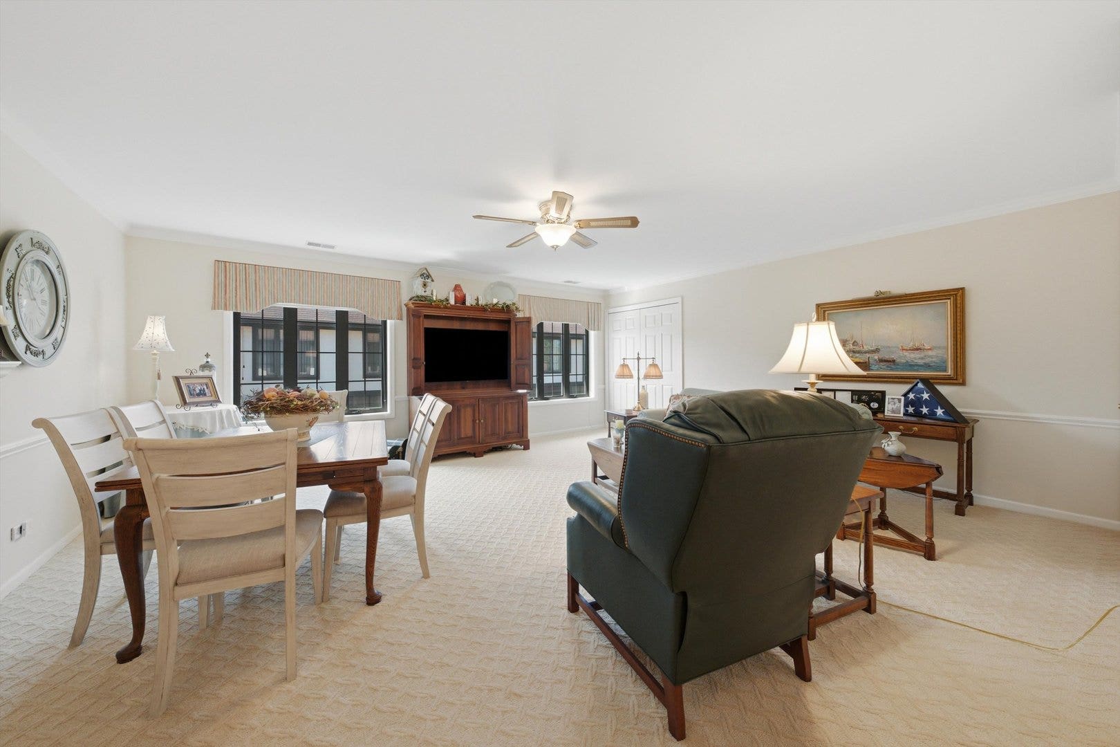 11553 AUTOBAHN Drive E, #201, Palos Park, IL 60464