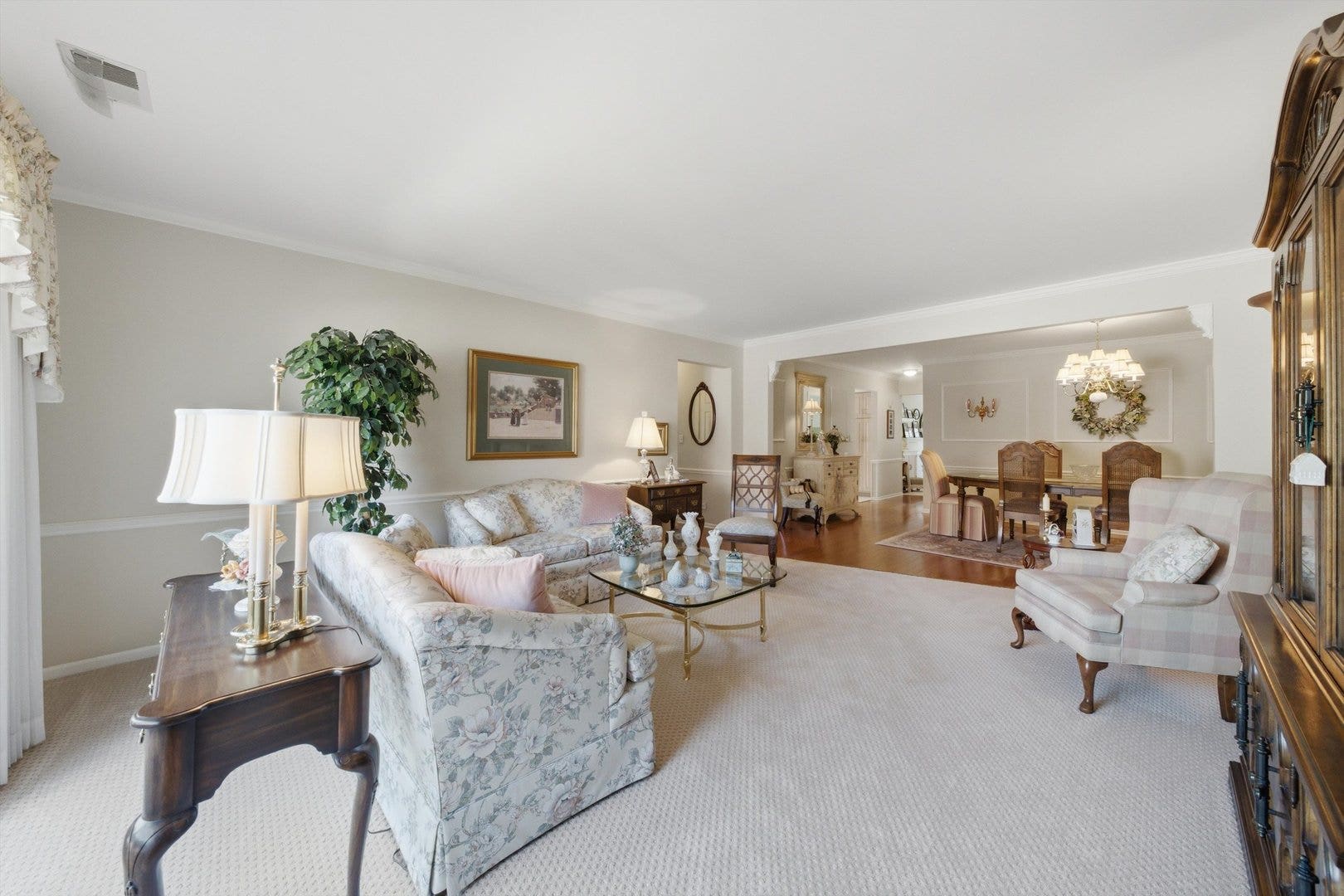 11553 AUTOBAHN Drive E, #201, Palos Park, IL 60464