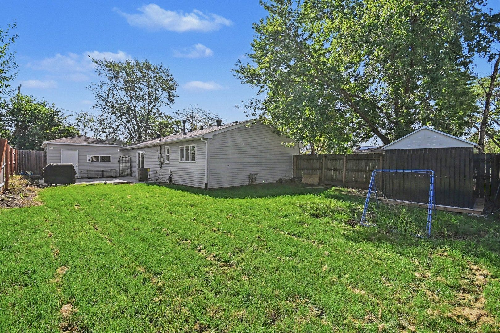 9224 Magnolia Avenue, Mokena, IL 60448 9224 Magnolia Avenue, Mokena, IL 60448