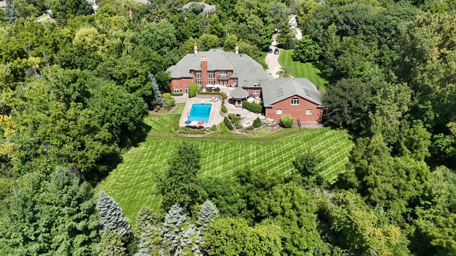 Property photo for 15429 W 139th Street, Homer Glen, IL