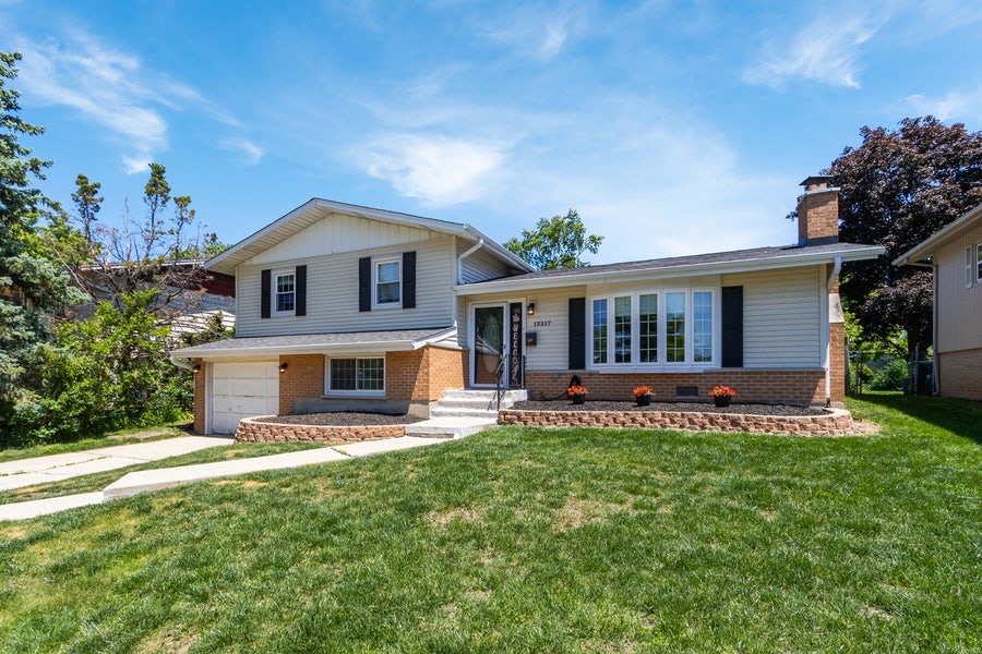 Property photo for 15317 Boca Rio Drive, Oak Forest, IL