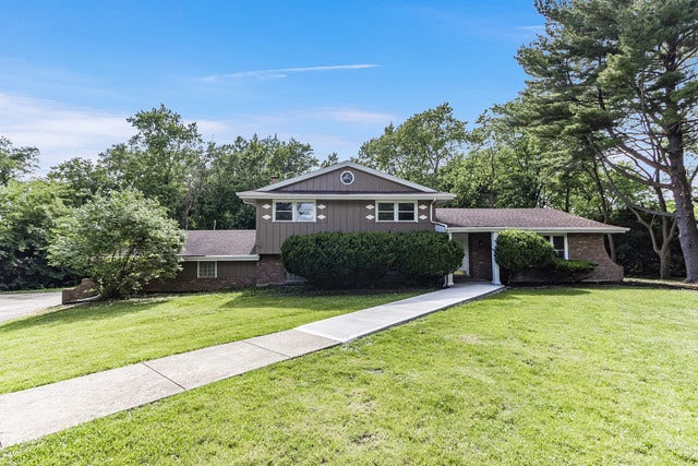 Property photo for 1034 PINE Avenue, Olympia Fields, IL
