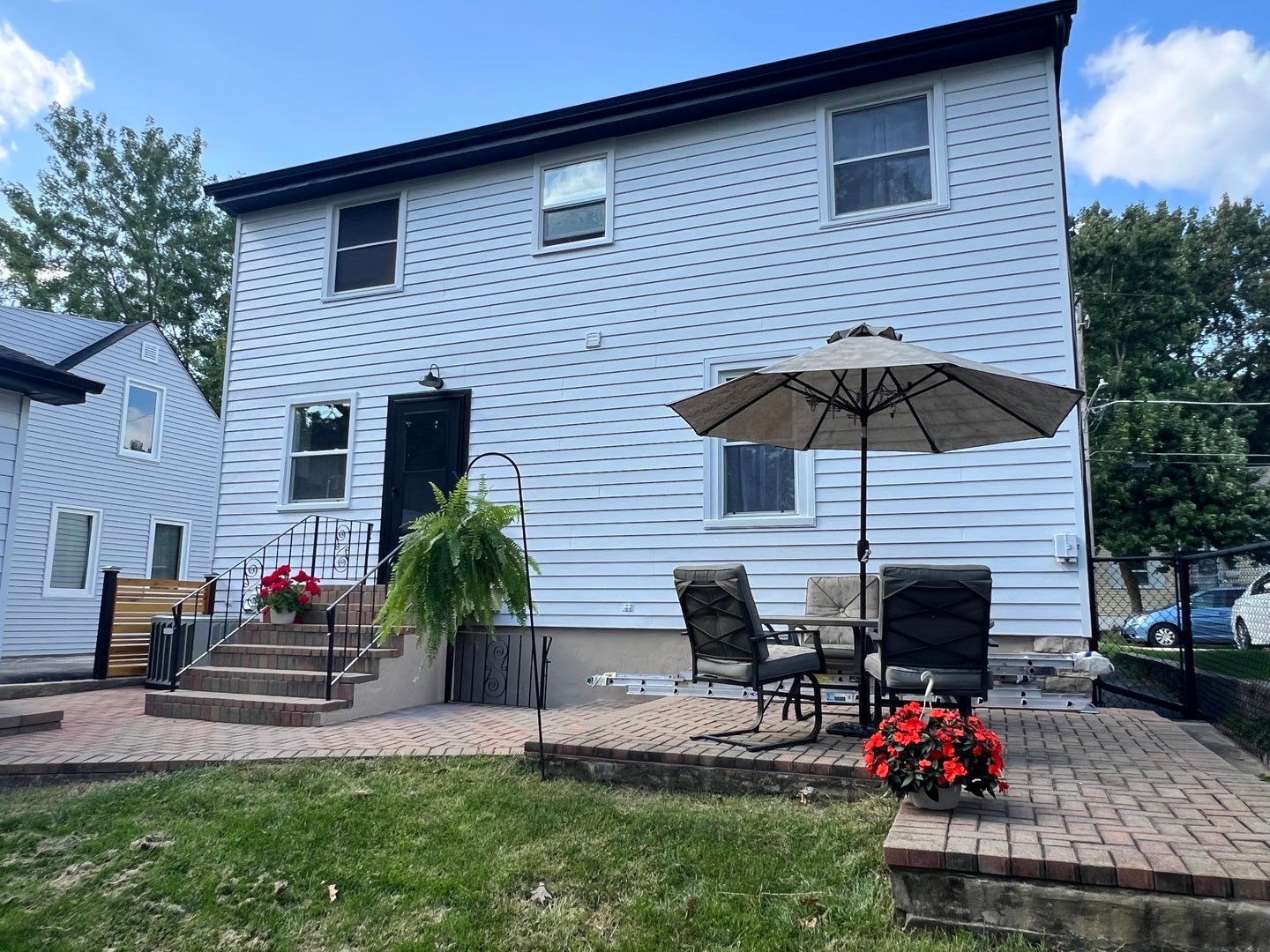 4 Ridge Road, Lemont, IL 60439