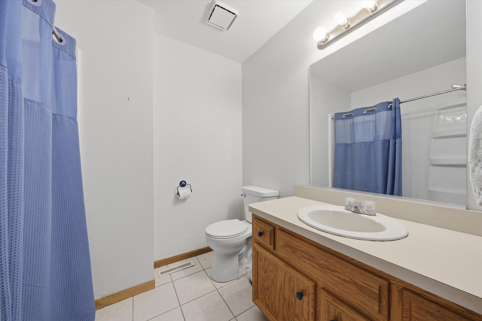 304 GRANDE Drive, #B, Minooka, IL 60447 304 GRANDE Drive, #B, Minooka, IL 60447