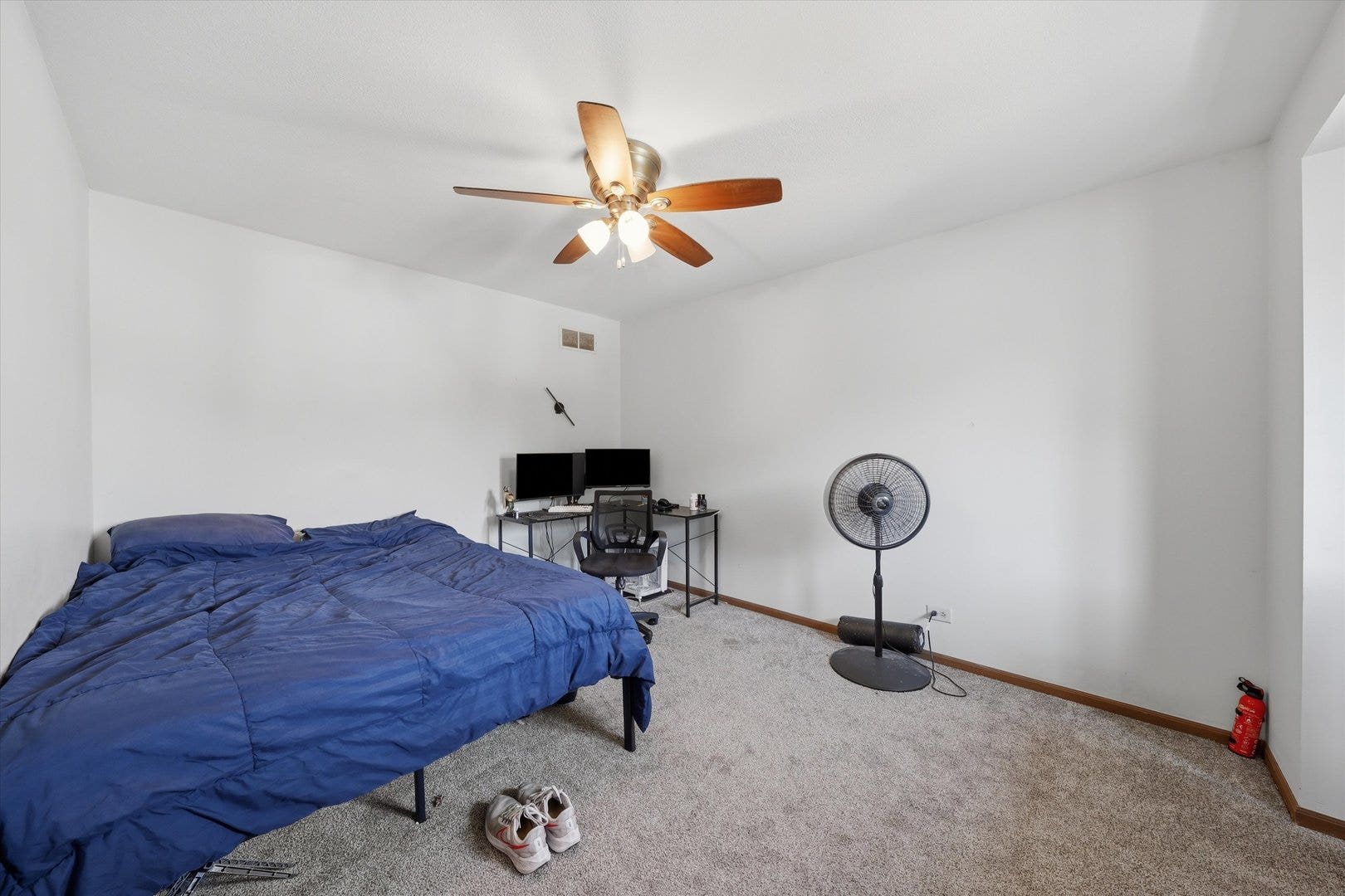 304 GRANDE Drive, #B, Minooka, IL 60447 304 GRANDE Drive, #B, Minooka, IL 60447