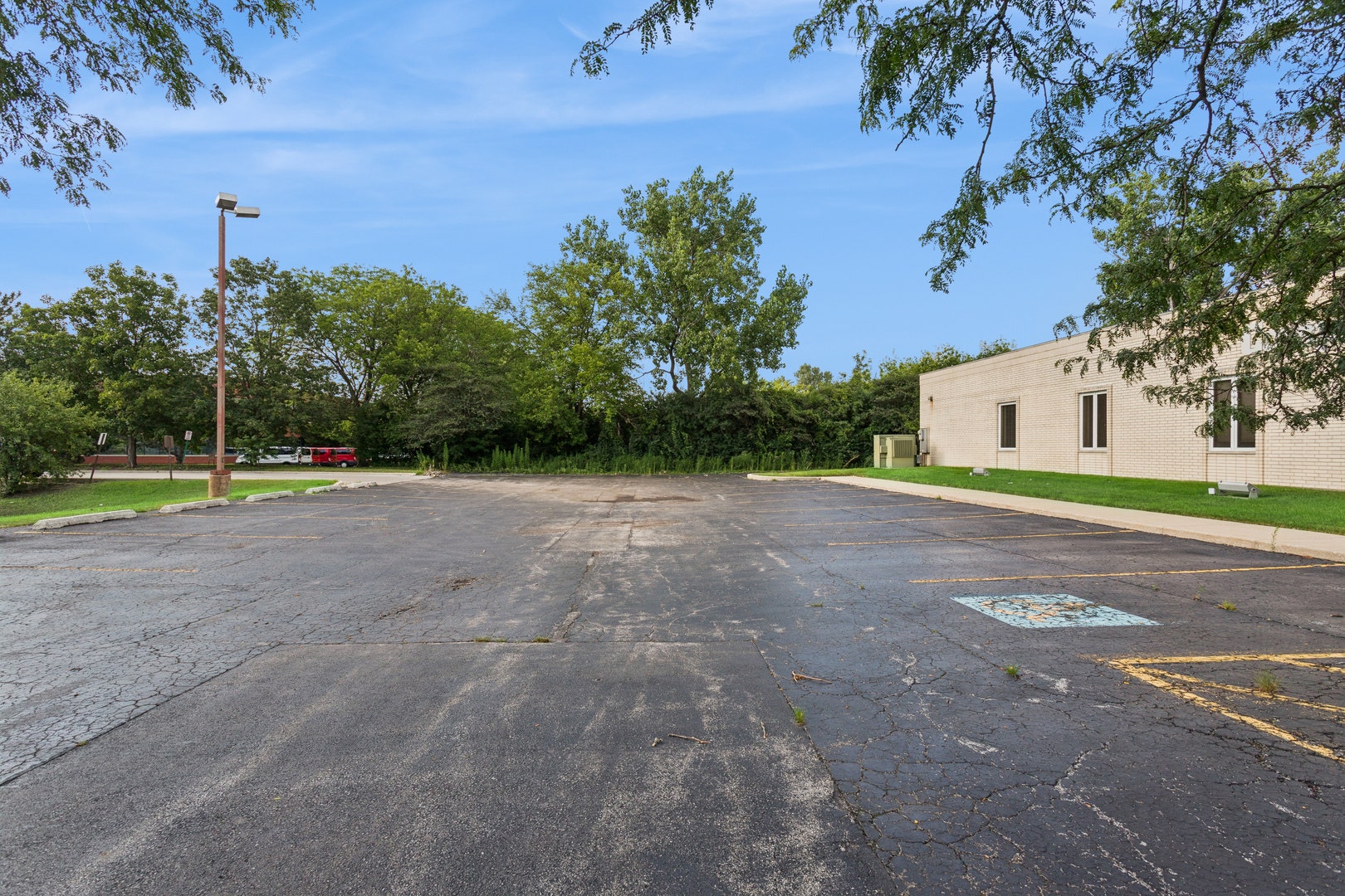 9410 Compubill Drive, Orland Park, IL 60462