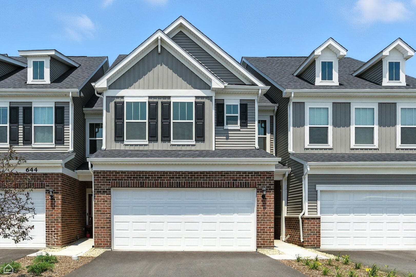745 Dropseed Lane, #76002, Bolingbrook, IL 60490 745 Dropseed Lane, #76002, Bolingbrook, IL 60490