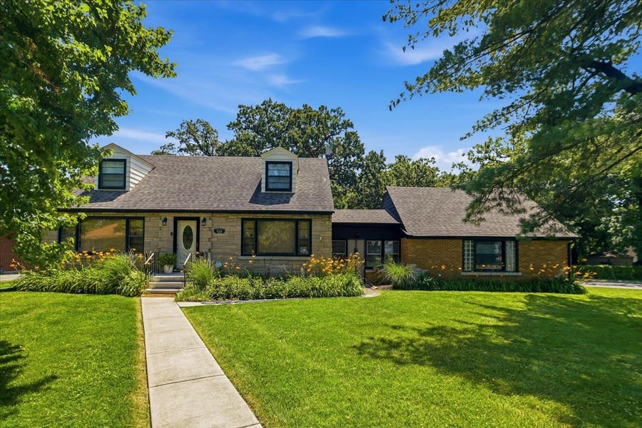 Property photo for 928 Grand Boulevard, Joliet, IL