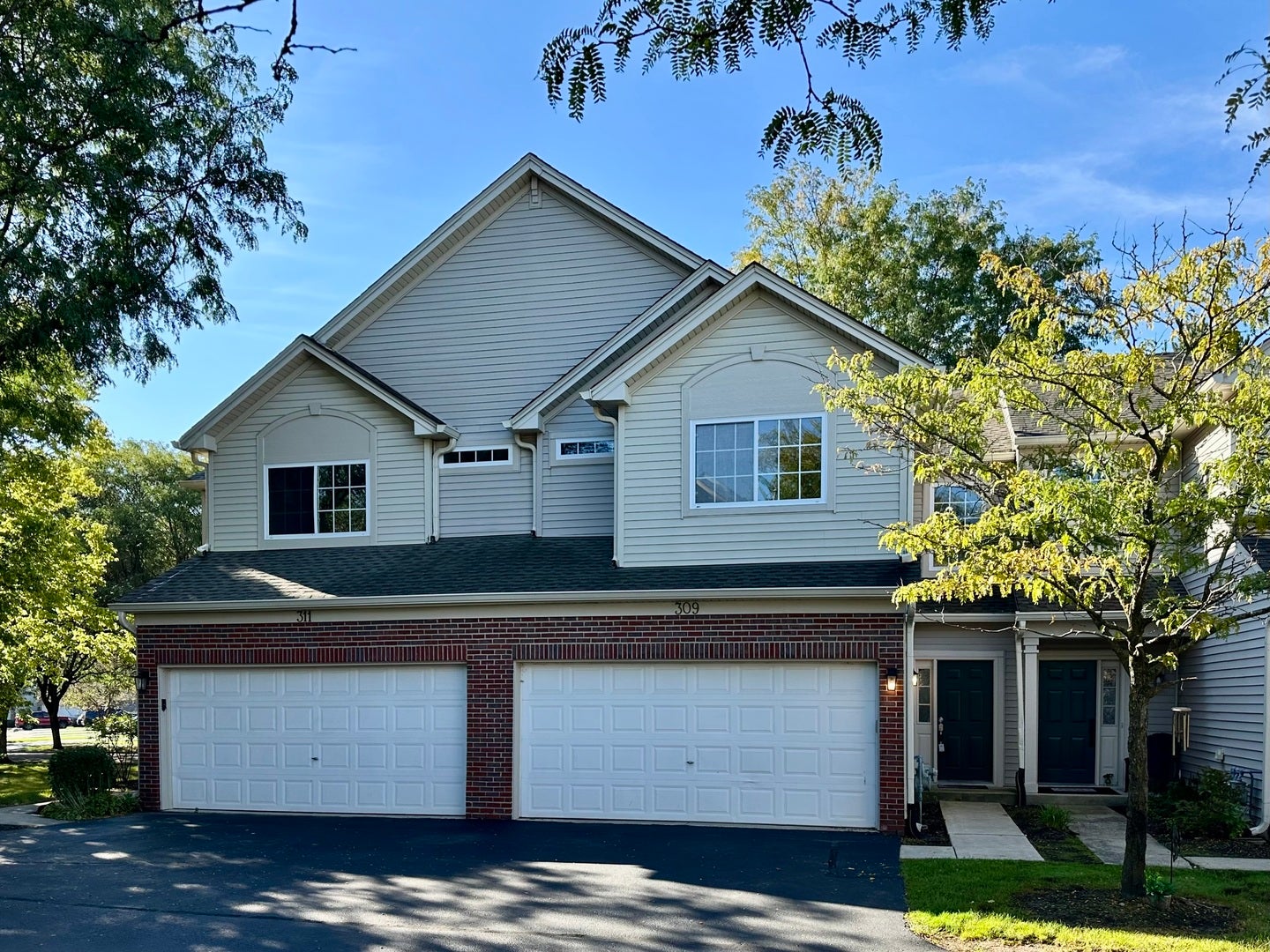 309 Abington Woods Drive, Aurora, IL 60502 309 Abington Woods Drive, Aurora, IL 60502