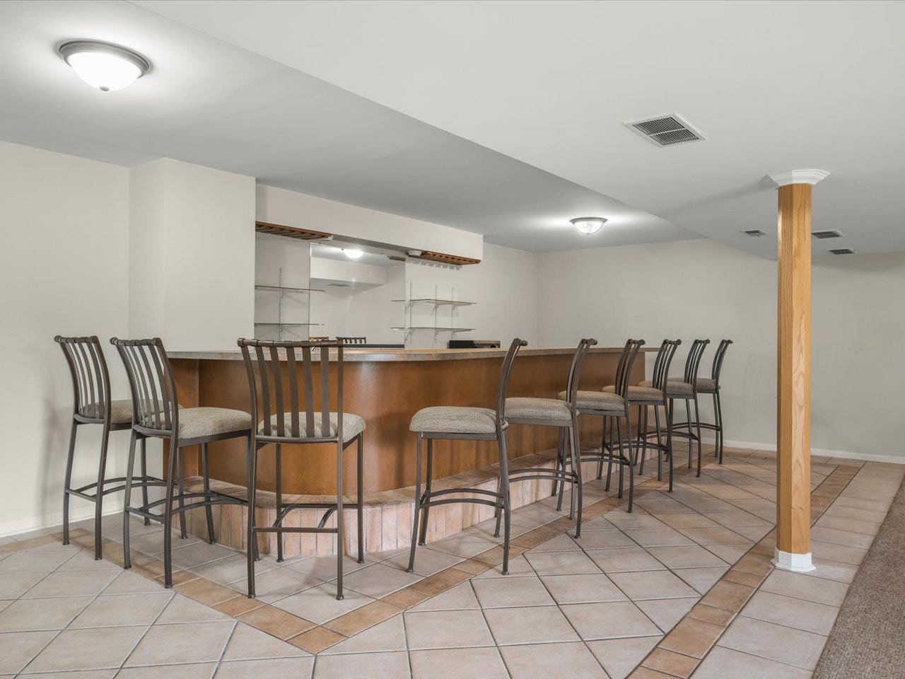 2615 Poplar View Bend, Elgin, IL 60120 2615 Poplar View Bend, Elgin, IL 60120
