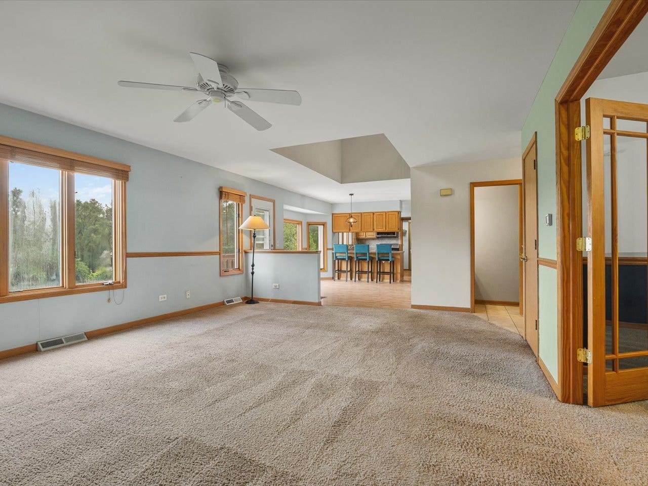 2615 Poplar View Bend, Elgin, IL 60120 2615 Poplar View Bend, Elgin, IL 60120