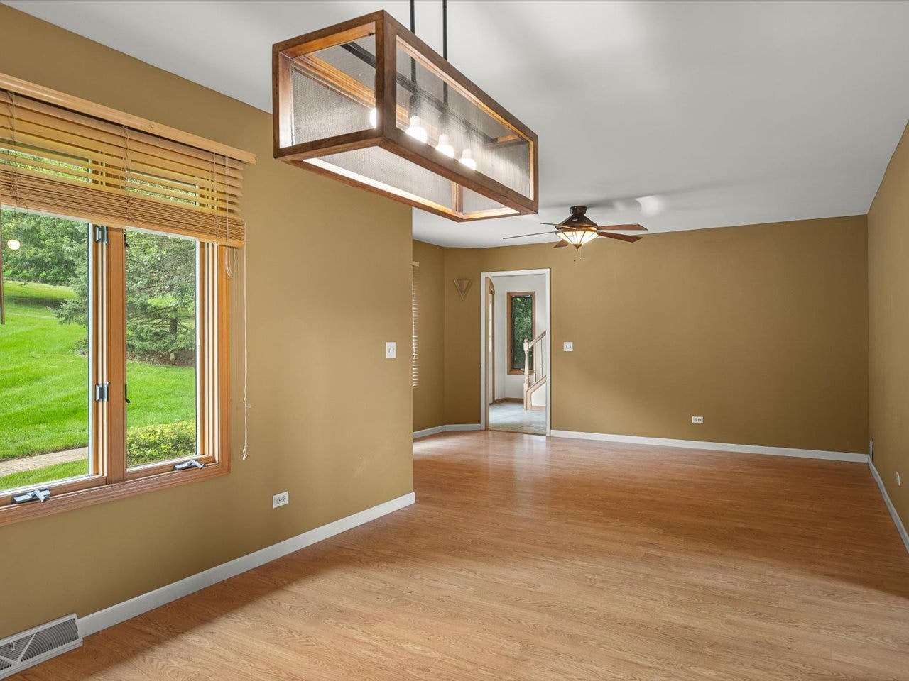 2615 Poplar View Bend, Elgin, IL 60120 2615 Poplar View Bend, Elgin, IL 60120