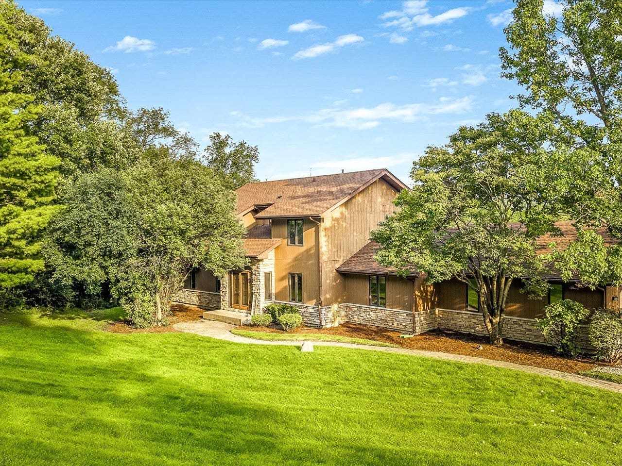 2615 Poplar View Bend, Elgin, IL 60120 2615 Poplar View Bend, Elgin, IL 60120