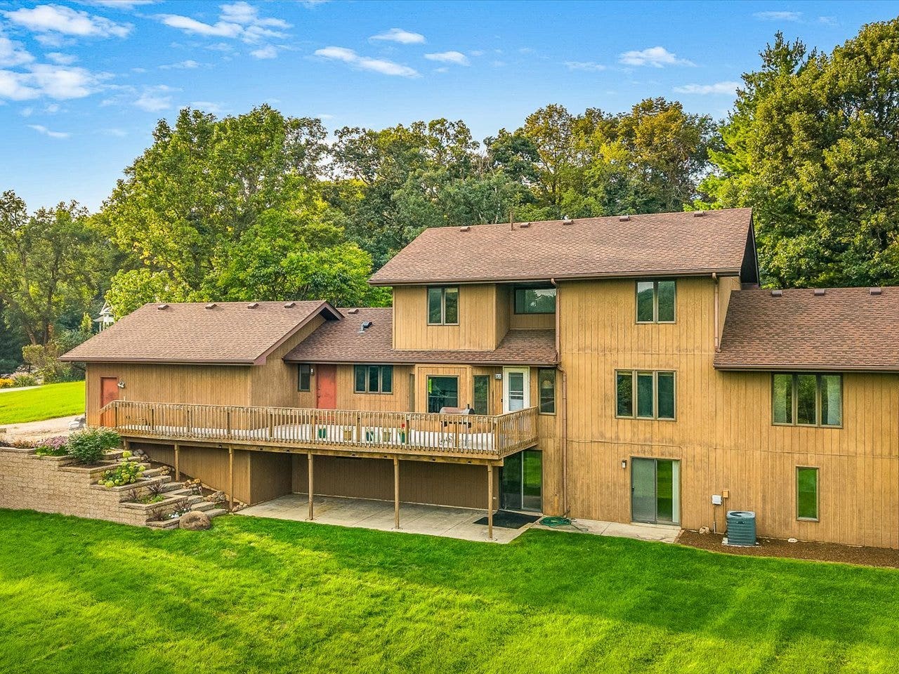 2615 Poplar View Bend, Elgin, IL 60120 2615 Poplar View Bend, Elgin, IL 60120