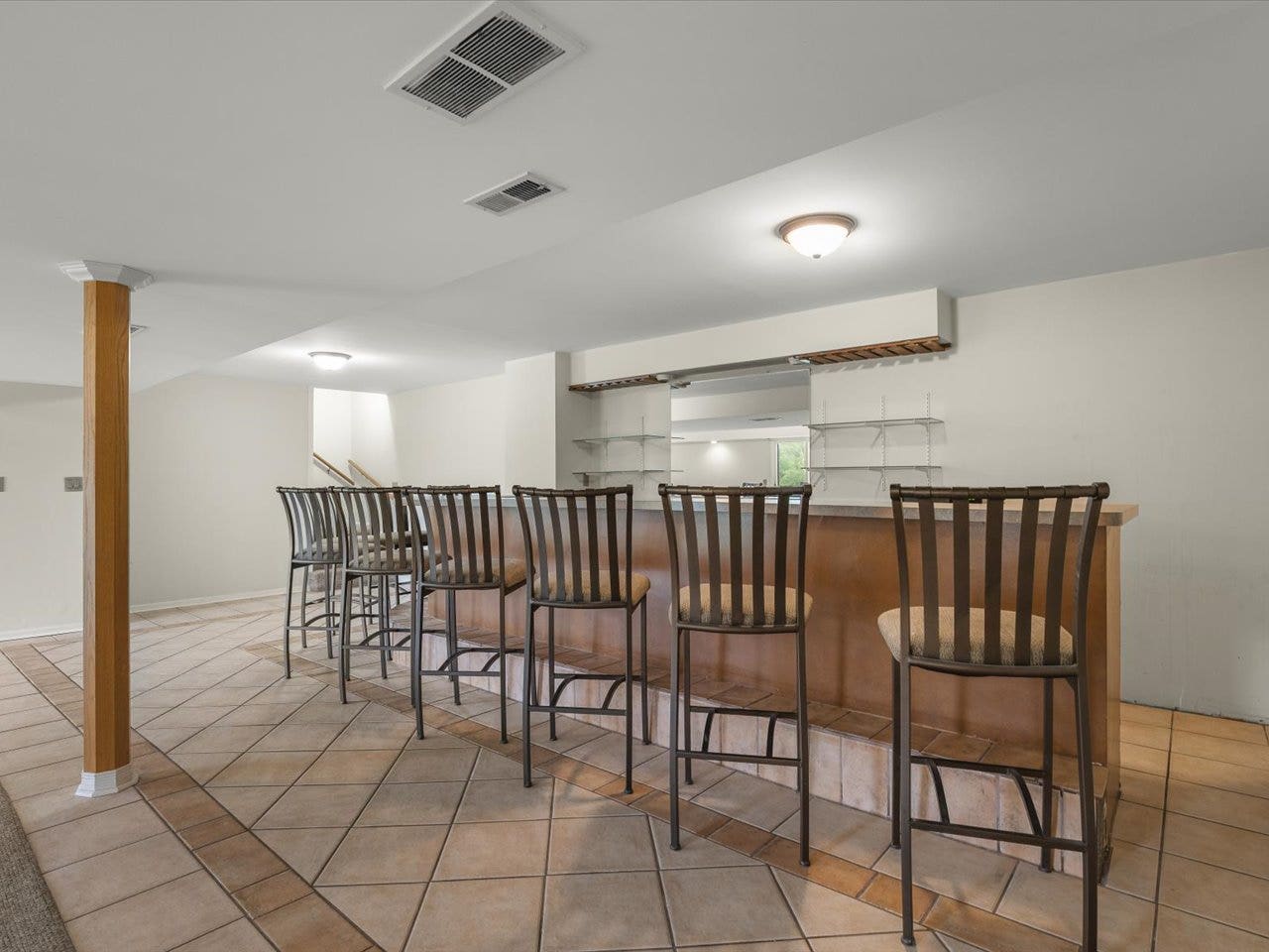 2615 Poplar View Bend, Elgin, IL 60120 2615 Poplar View Bend, Elgin, IL 60120