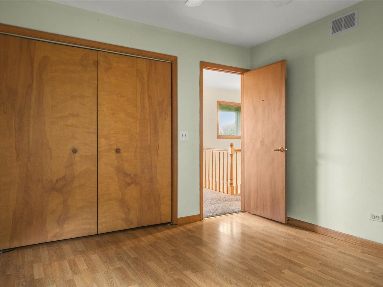2615 Poplar View Bend, Elgin, IL 60120 2615 Poplar View Bend, Elgin, IL 60120
