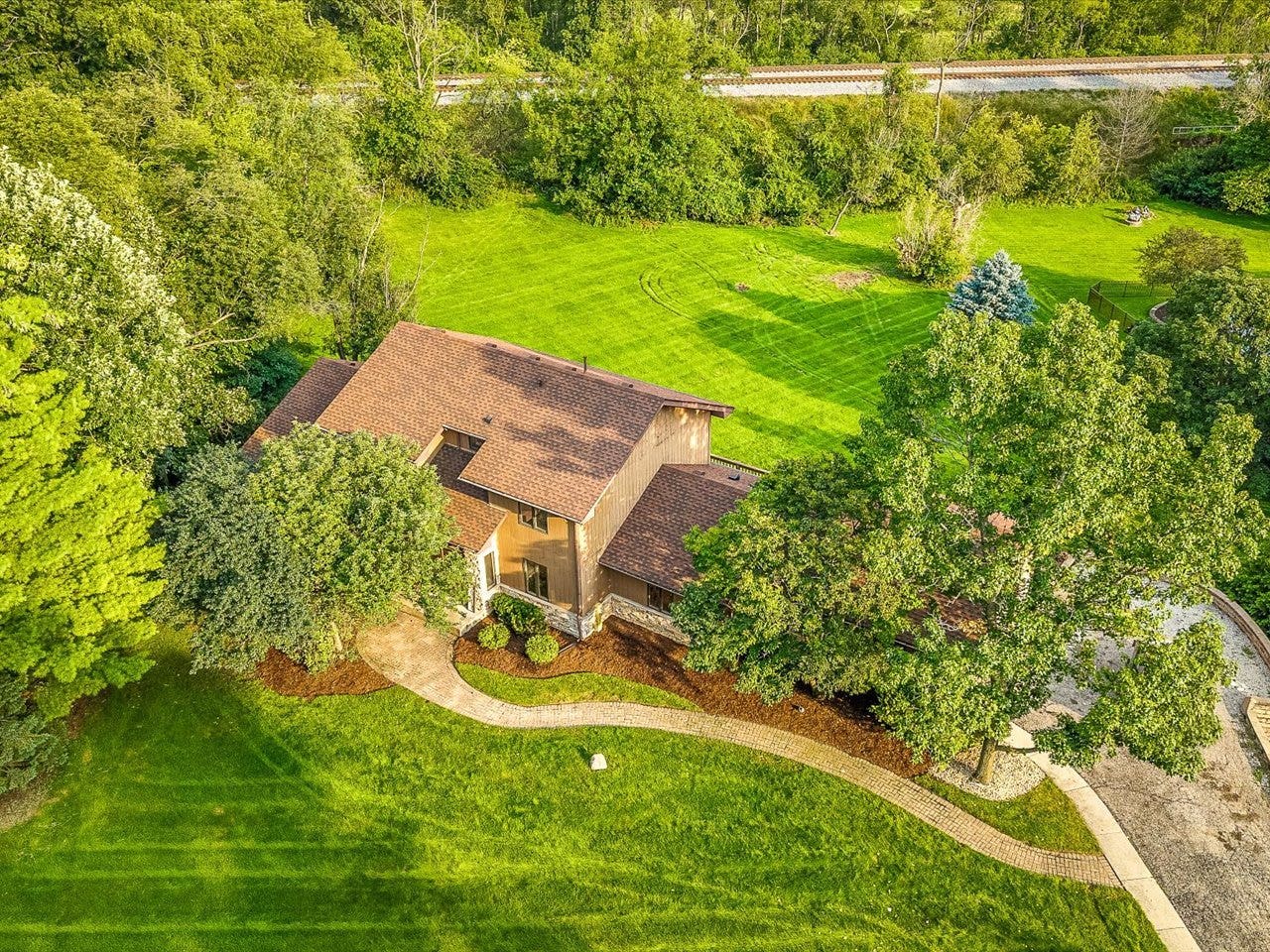 2615 Poplar View Bend, Elgin, IL 60120 2615 Poplar View Bend, Elgin, IL 60120