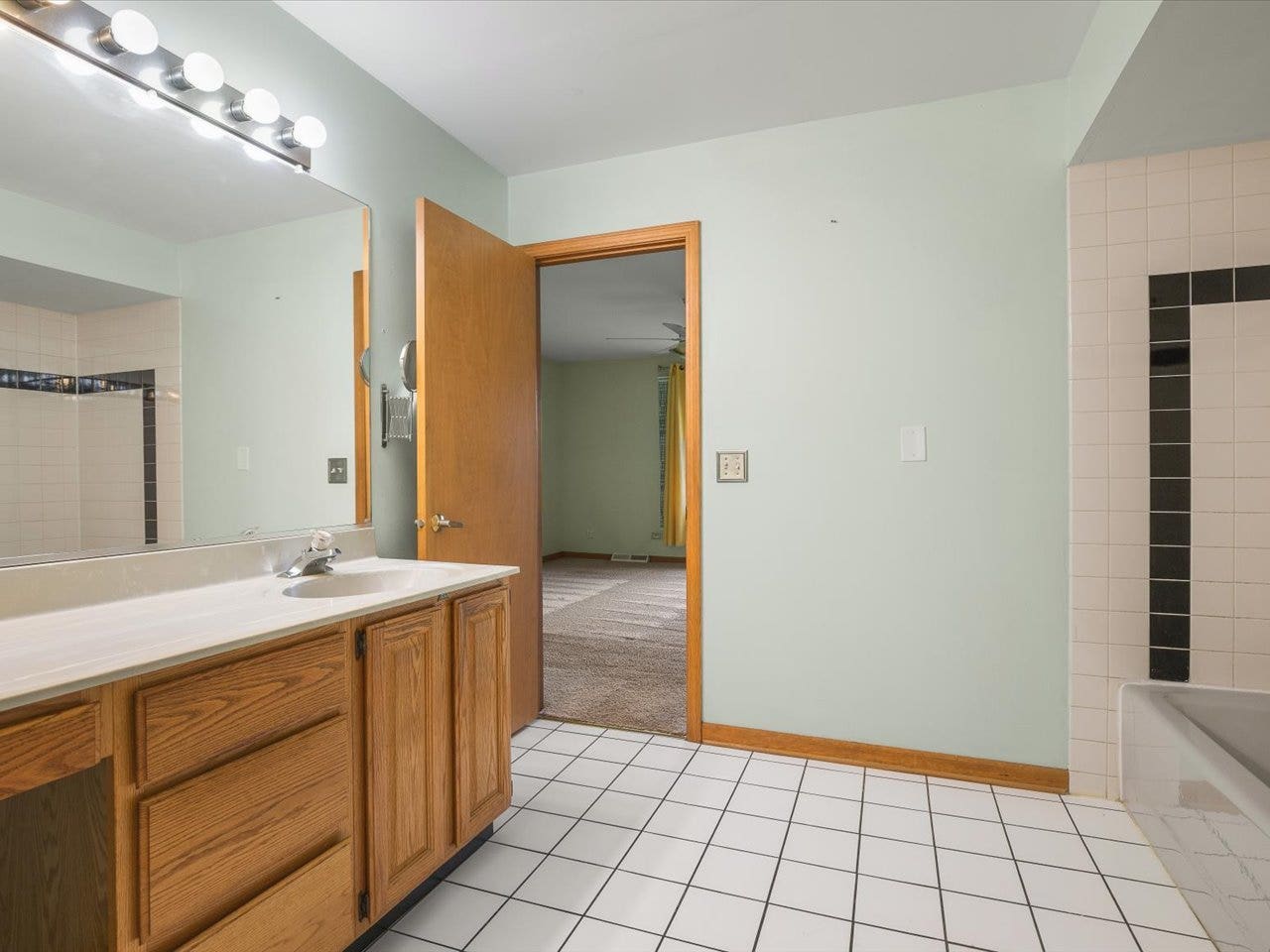 2615 Poplar View Bend, Elgin, IL 60120 2615 Poplar View Bend, Elgin, IL 60120