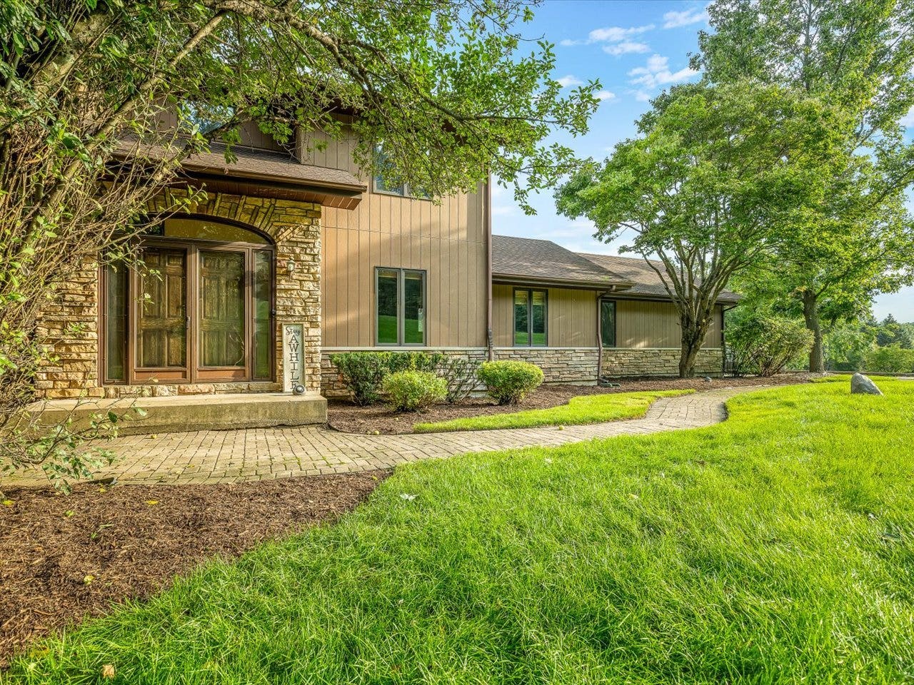 2615 Poplar View Bend, Elgin, IL 60120 2615 Poplar View Bend, Elgin, IL 60120