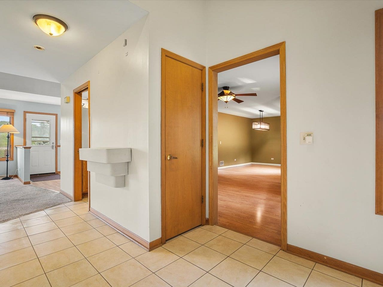 2615 Poplar View Bend, Elgin, IL 60120 2615 Poplar View Bend, Elgin, IL 60120