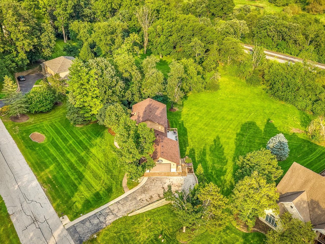 2615 Poplar View Bend, Elgin, IL 60120 2615 Poplar View Bend, Elgin, IL 60120