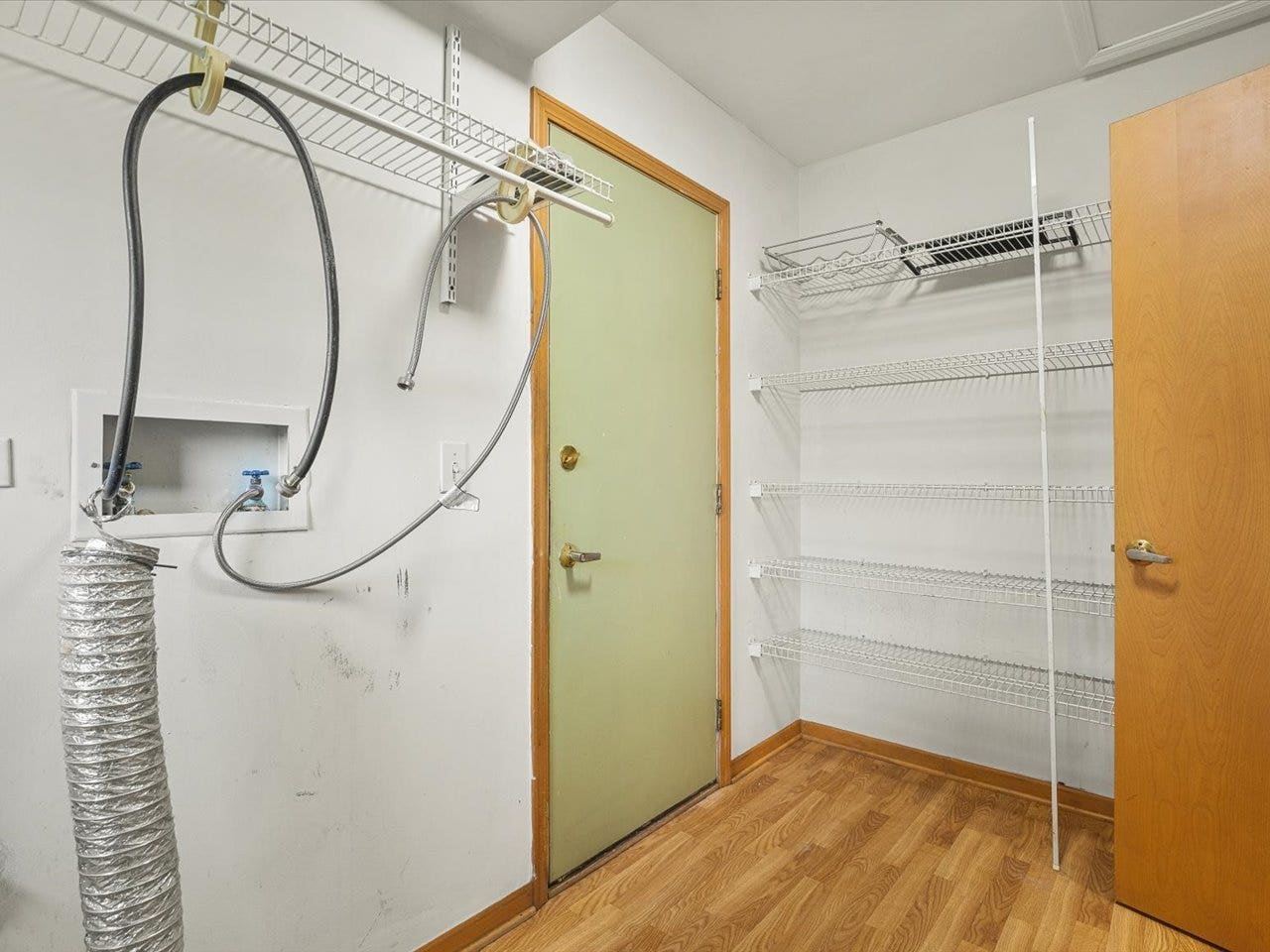 2615 Poplar View Bend, Elgin, IL 60120 2615 Poplar View Bend, Elgin, IL 60120