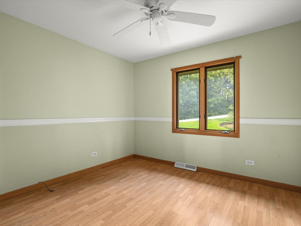 2615 Poplar View Bend, Elgin, IL 60120 2615 Poplar View Bend, Elgin, IL 60120
