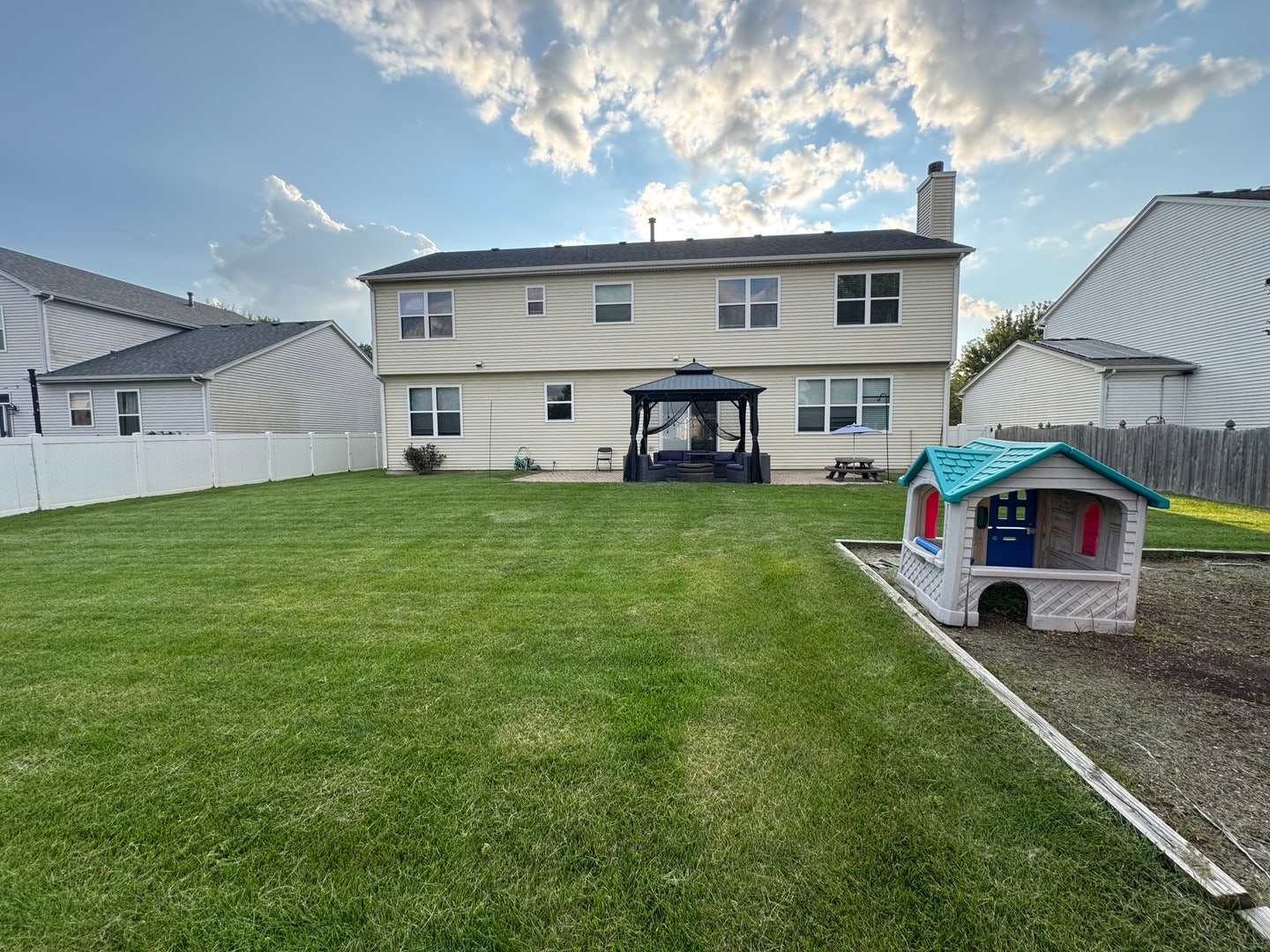 784 Bethel Avenue, Bolingbrook, IL 60490
