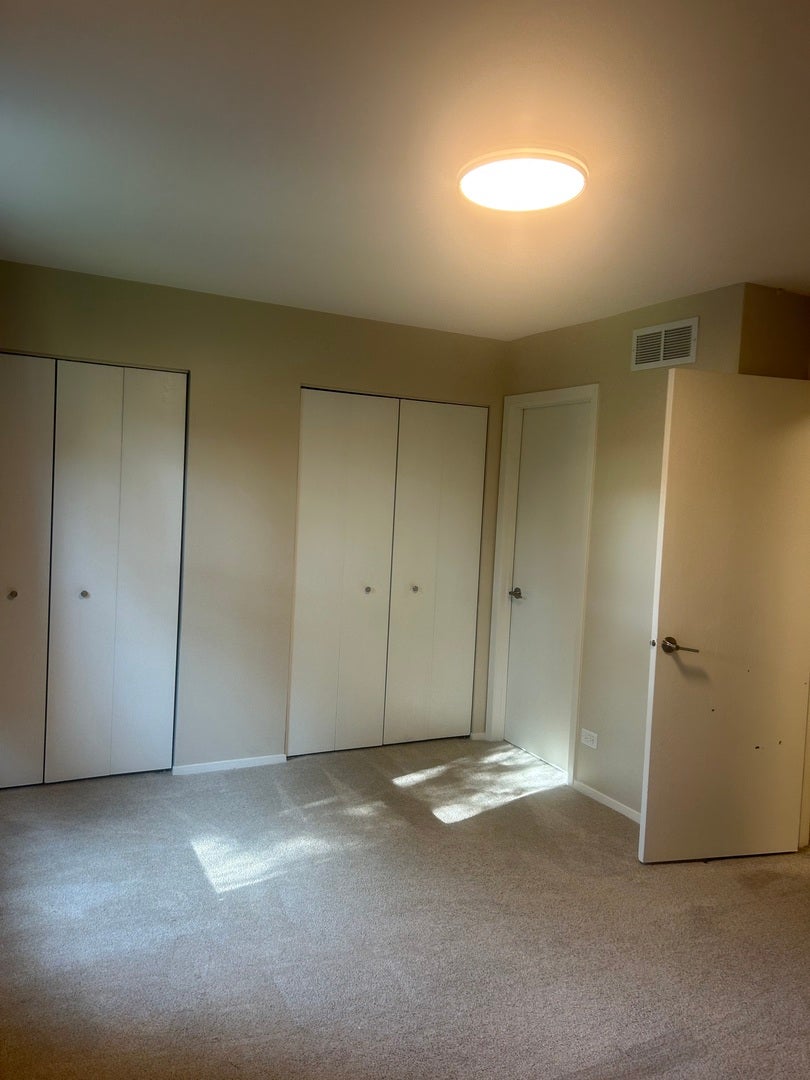 2464 Devonshire Court, Aurora, IL 60502 2464 Devonshire Court, Aurora, IL 60502