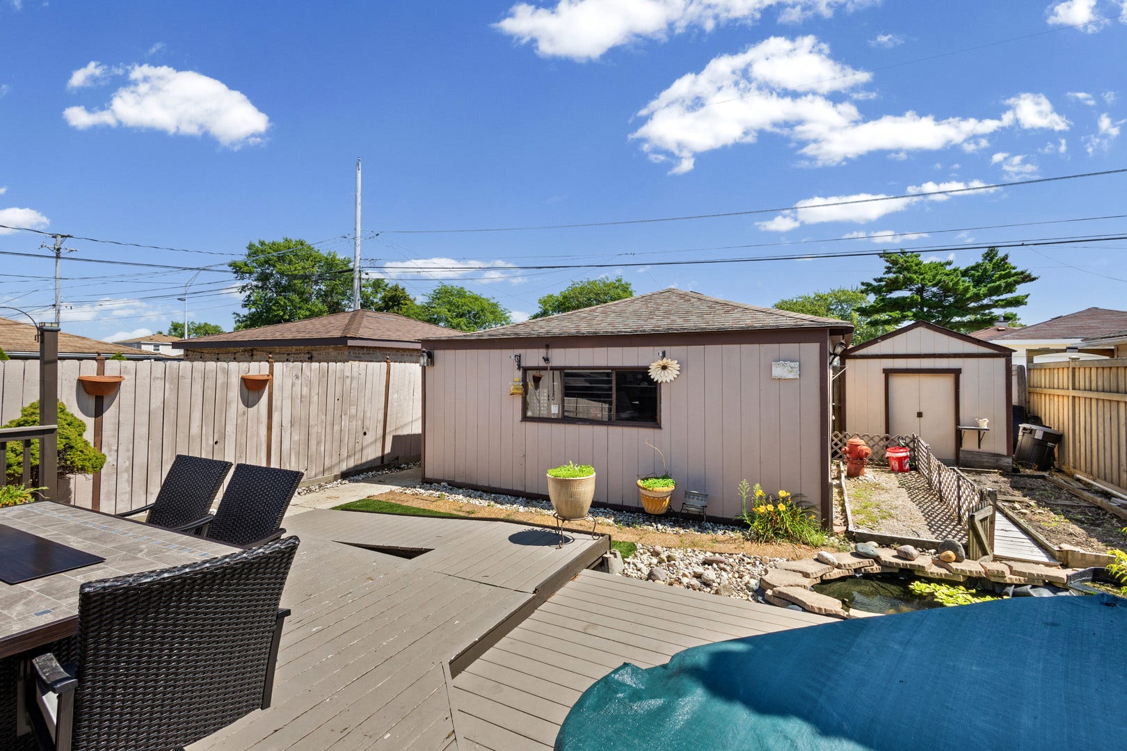 7709 Long Avenue, Burbank, IL 60459 7709 Long Avenue, Burbank, IL 60459