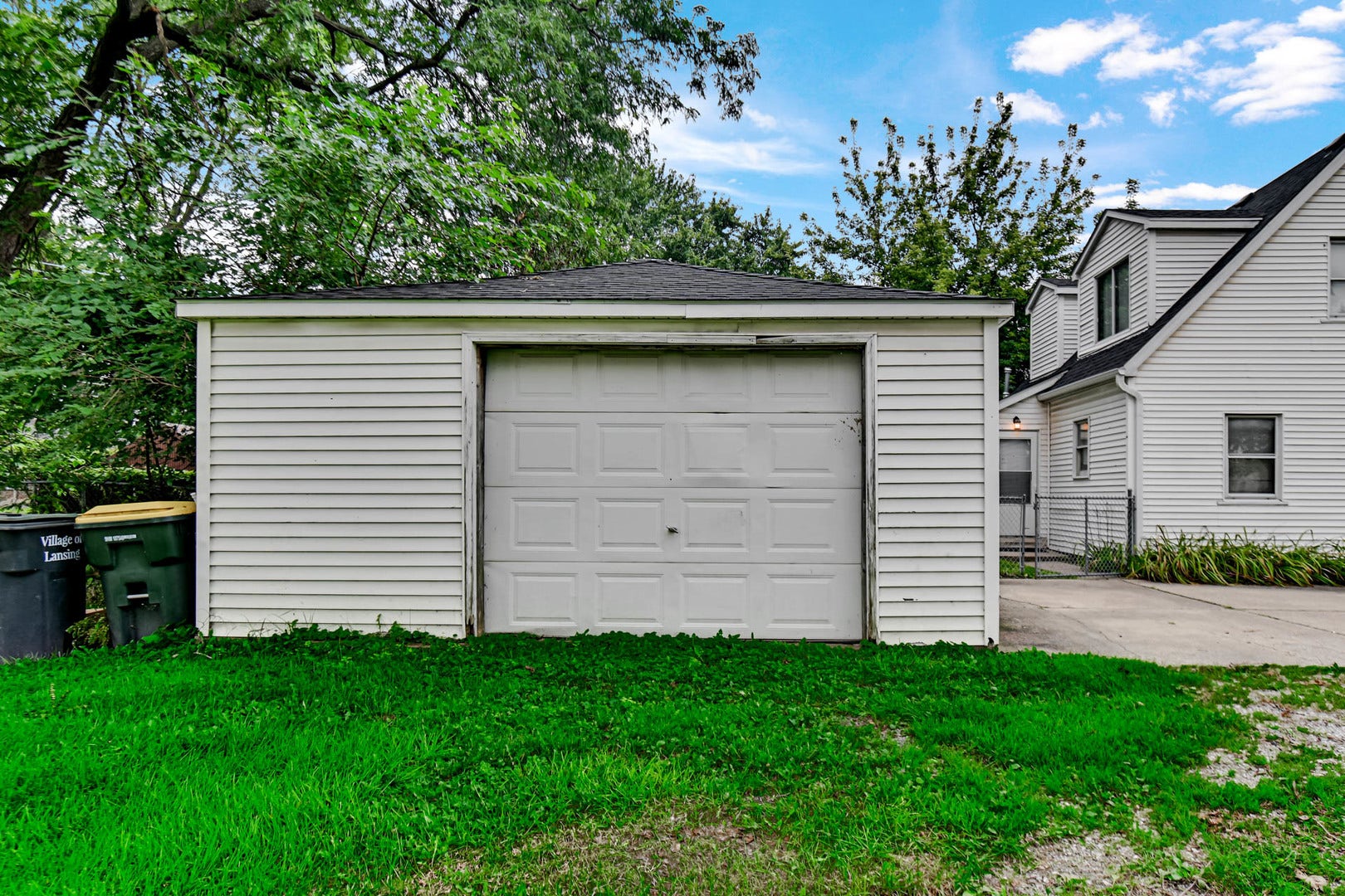 2255 176th Place, Lansing, IL 60438
