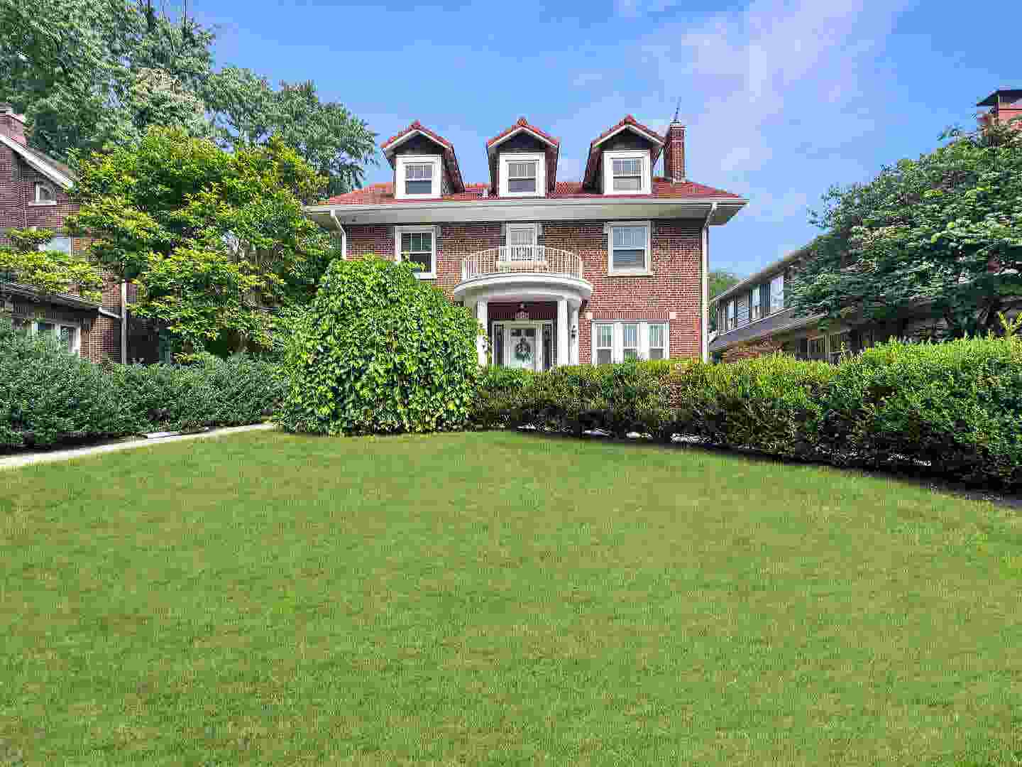 934 Fair Oaks Avenue, Oak Park, IL 60302 934 Fair Oaks Avenue, Oak Park, IL 60302