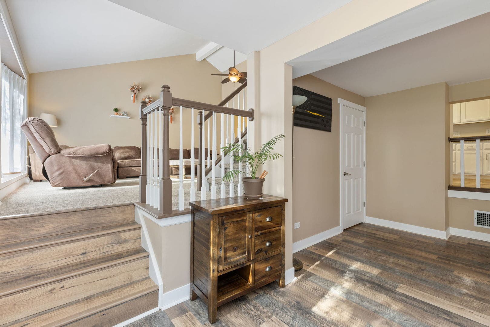 22353 S Knyghtwood Drive, Joliet, IL 60404 22353 S Knyghtwood Drive, Joliet, IL 60404