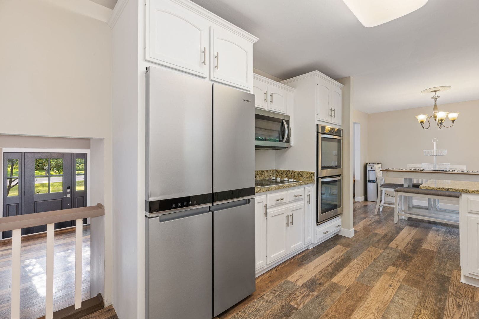 22353 S Knyghtwood Drive, Joliet, IL 60404 22353 S Knyghtwood Drive, Joliet, IL 60404