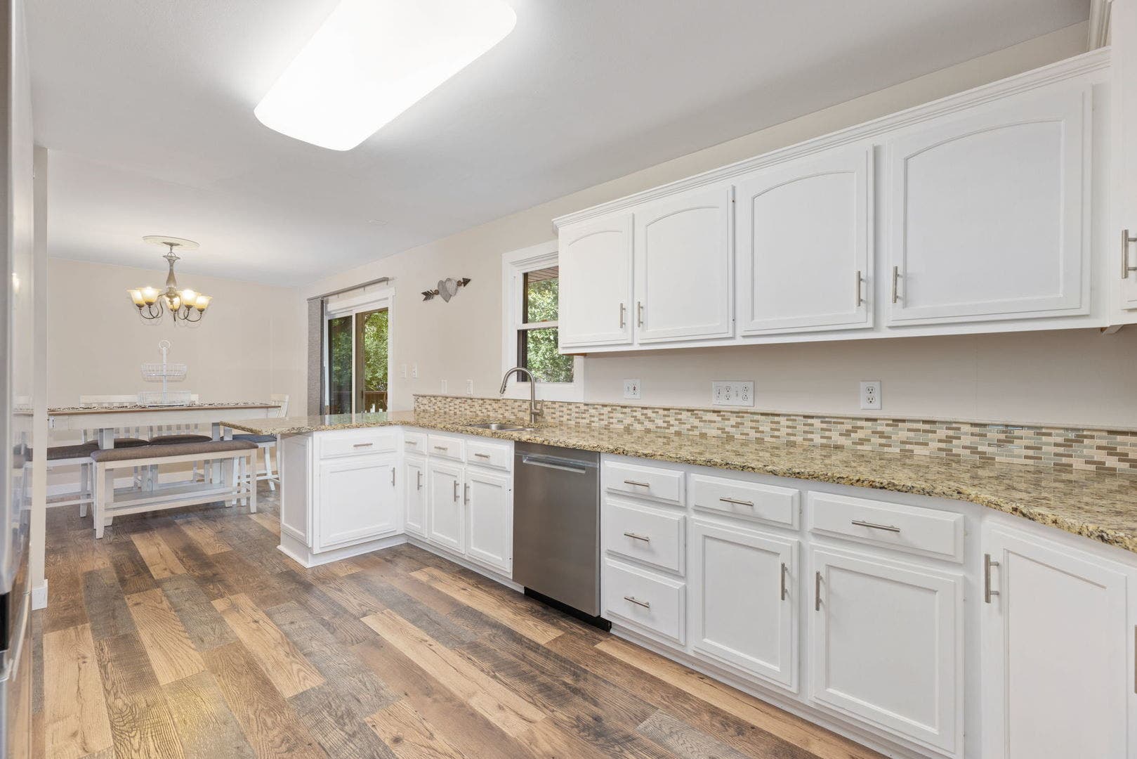 22353 S Knyghtwood Drive, Joliet, IL 60404 22353 S Knyghtwood Drive, Joliet, IL 60404