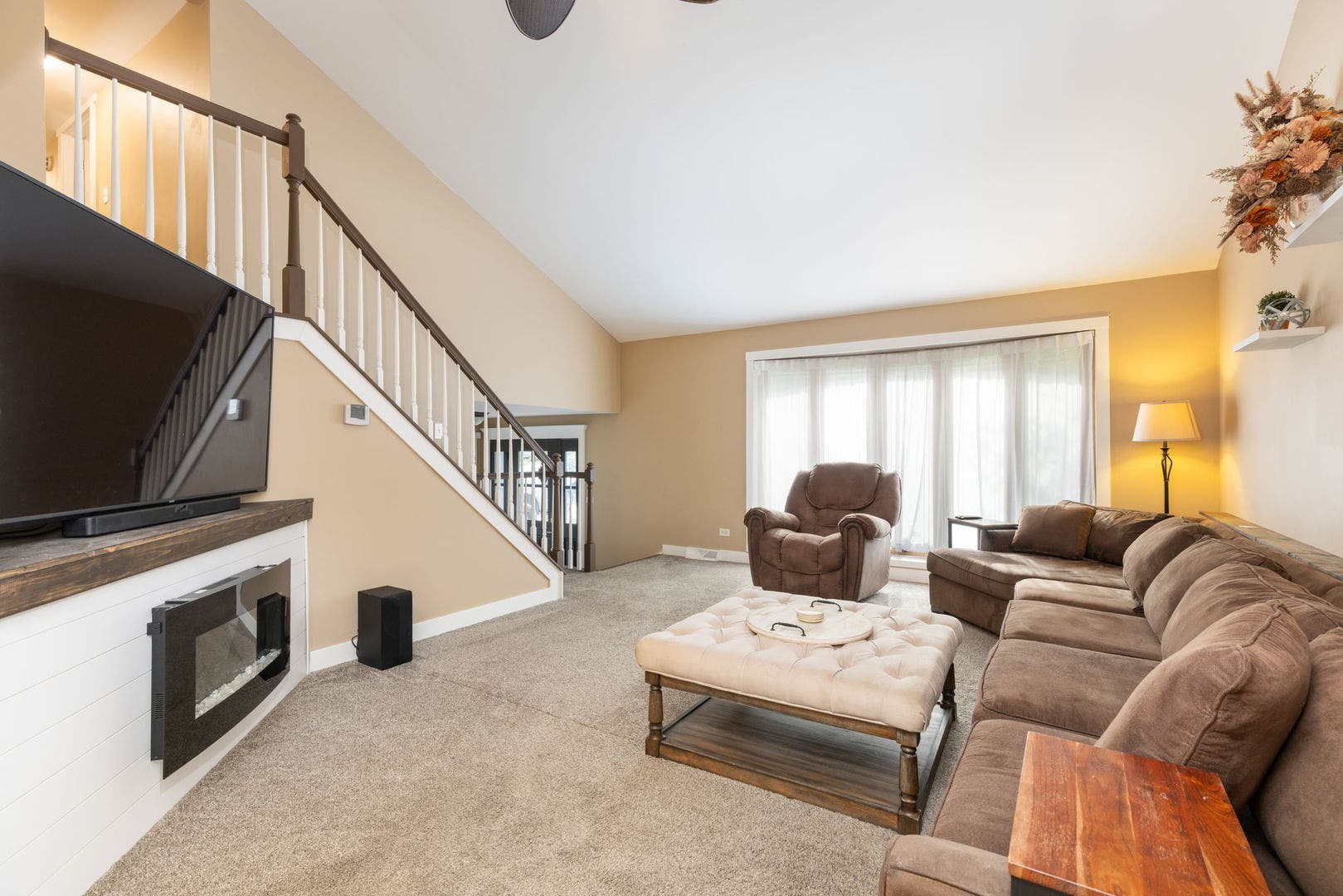 22353 S Knyghtwood Drive, Joliet, IL 60404 22353 S Knyghtwood Drive, Joliet, IL 60404
