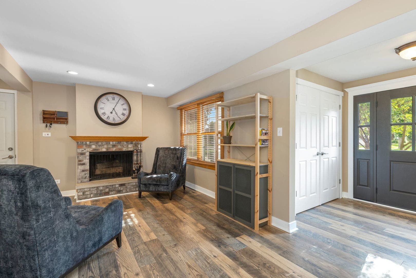 22353 S Knyghtwood Drive, Joliet, IL 60404 22353 S Knyghtwood Drive, Joliet, IL 60404