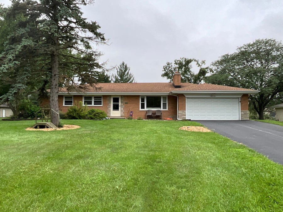 Property photo for 16430 Leslie Ann Drive, Tinley Park, IL