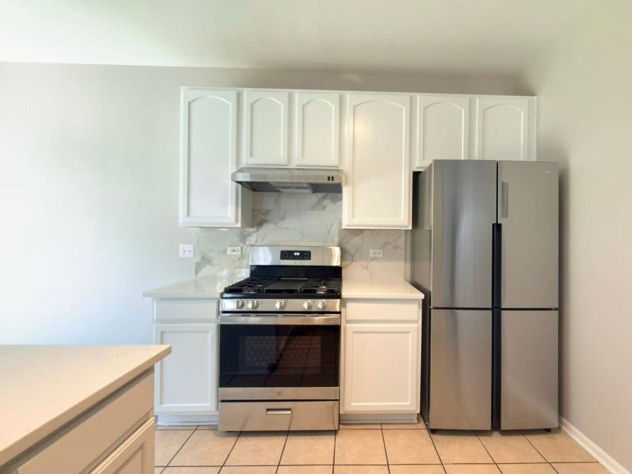 3989 BLACKSTONE Drive, #3989, Aurora, IL 60504 3989 BLACKSTONE Drive, #3989, Aurora, IL 60504