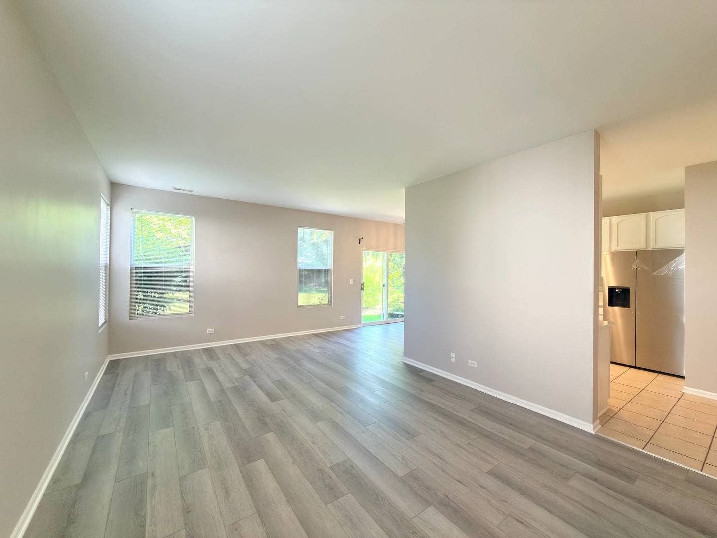 3989 BLACKSTONE Drive, #3989, Aurora, IL 60504 3989 BLACKSTONE Drive, #3989, Aurora, IL 60504