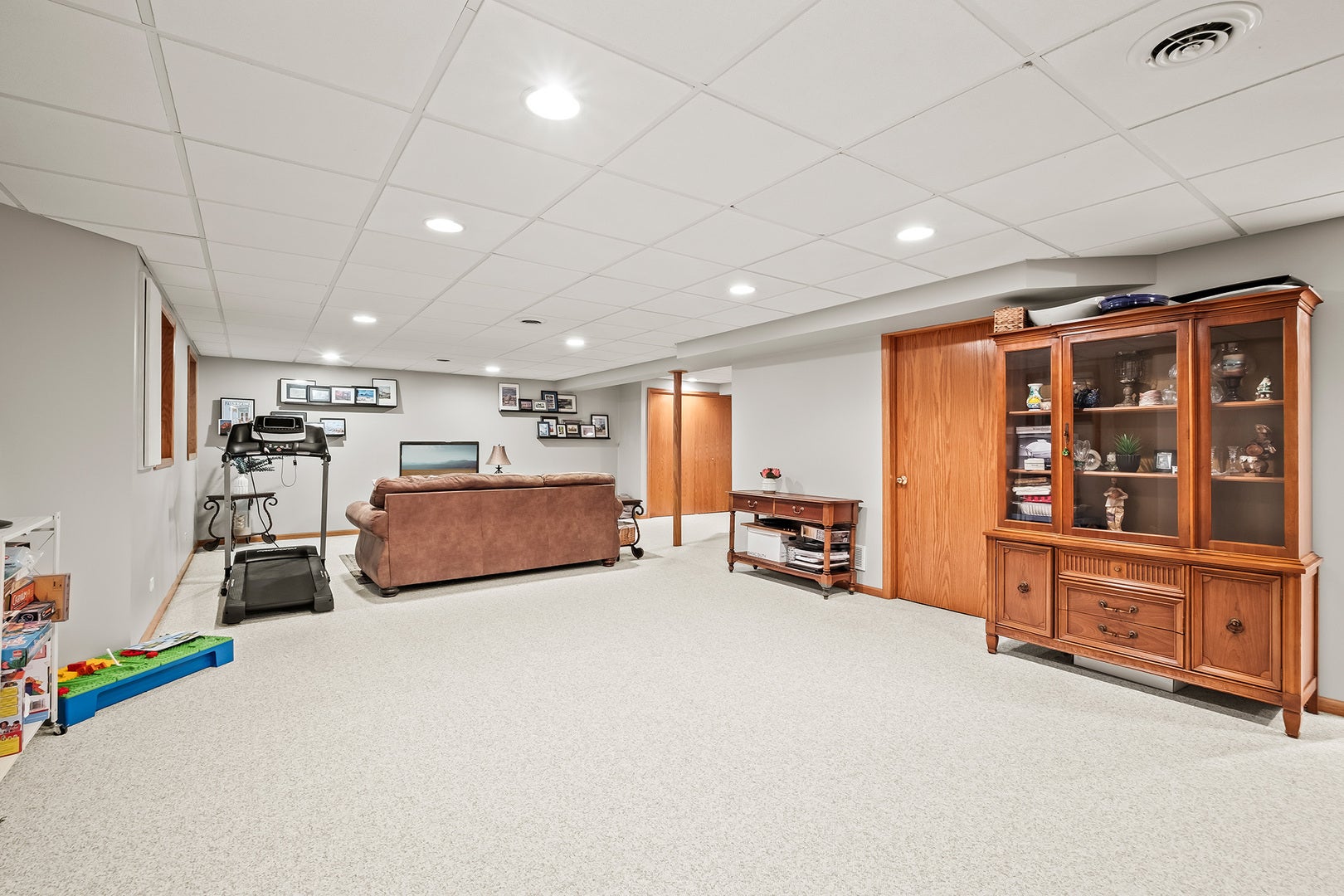 157 Harper Lane, Lemont, IL 60439 157 Harper Lane, Lemont, IL 60439