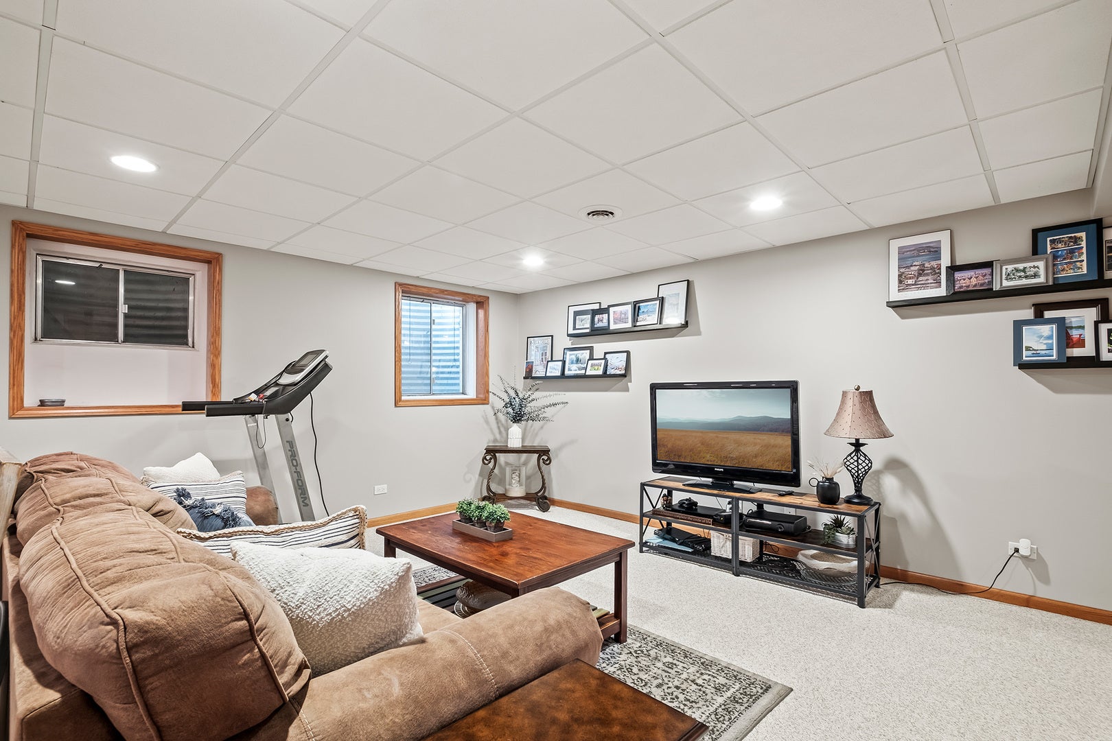 157 Harper Lane, Lemont, IL 60439 157 Harper Lane, Lemont, IL 60439