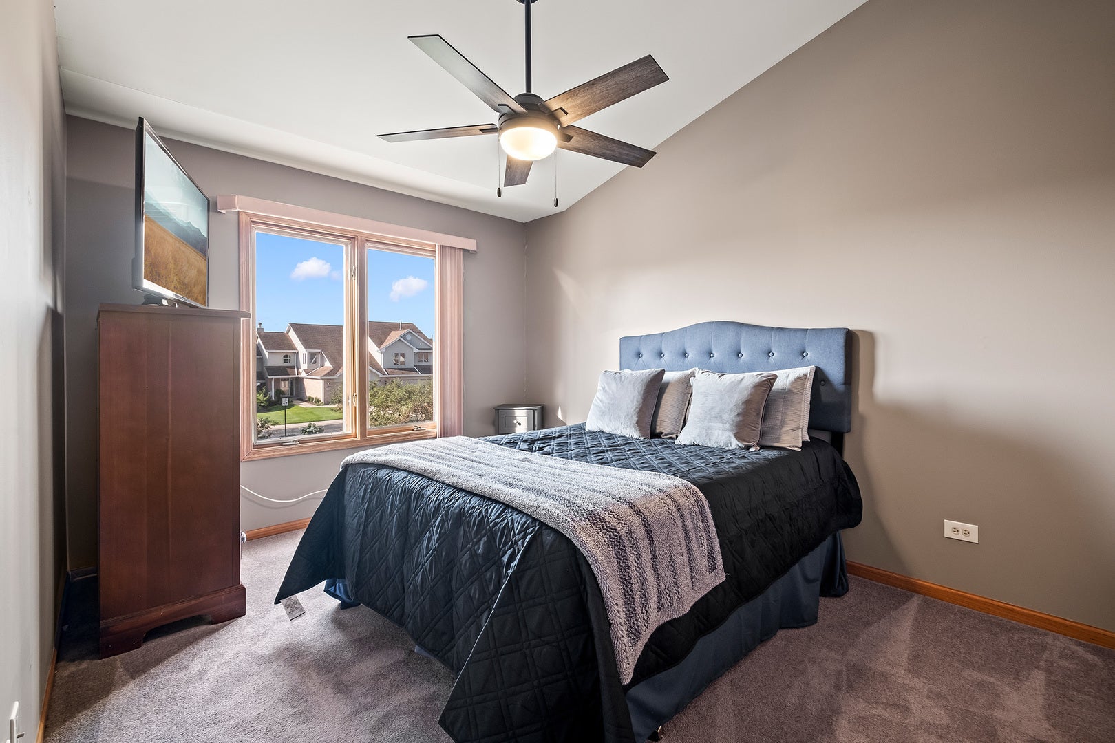 157 Harper Lane, Lemont, IL 60439 157 Harper Lane, Lemont, IL 60439